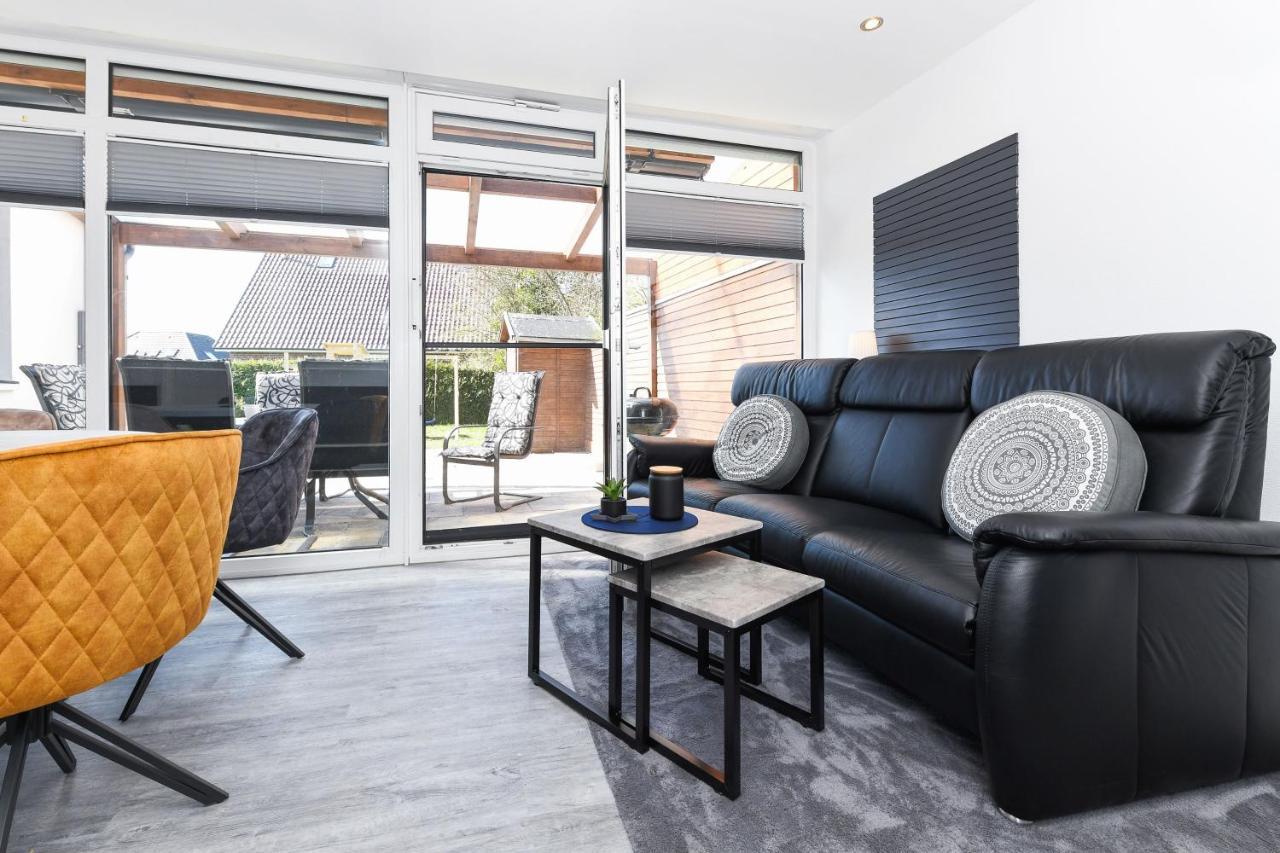 Ferienhaus Doppens Kanani เบนซาซิเออ ภายนอก รูปภาพ