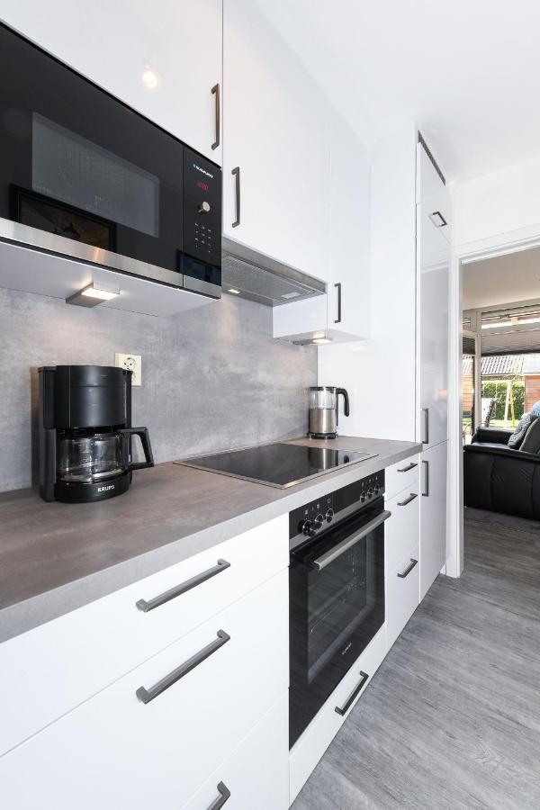 Ferienhaus Doppens Kanani เบนซาซิเออ ภายนอก รูปภาพ